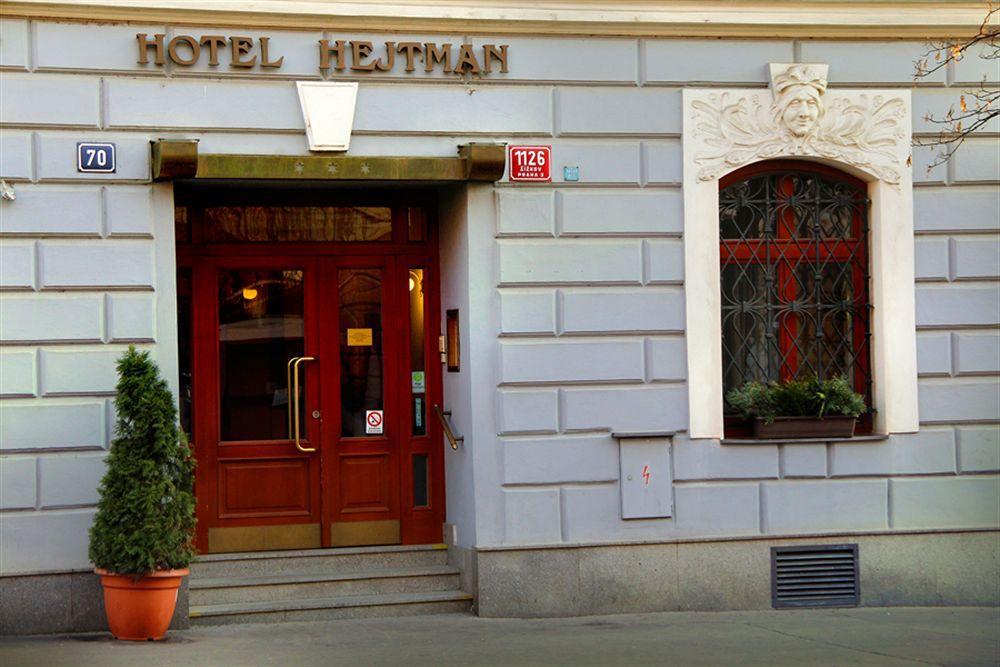 Hotel Hejtman Praag Buitenkant foto